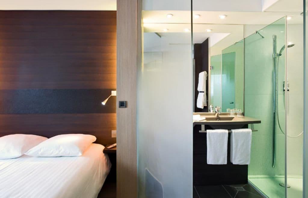 Hotel Oceania Breszt Kültér fotó