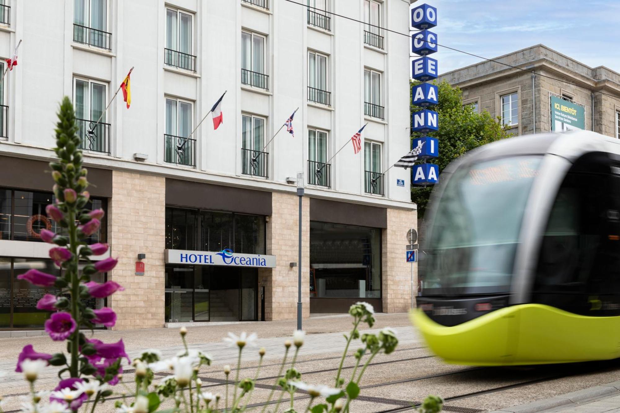 Hotel Oceania Breszt Kültér fotó